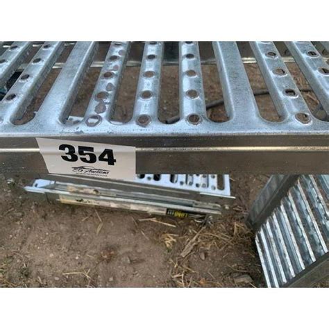 FOLDING LOADING RAMPS - EG Auctions