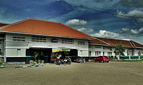 hal  karawang  membuat pendatang   betah