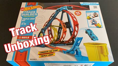 Hot Wheels Track Builder Triple Loop Stunt Playset 1 64 42 OFF