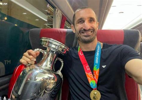 Giorgio Chiellini Dice Addio Al Calcio Sei Stato Il Mio Tutto Ora