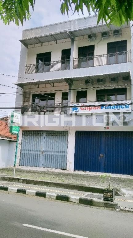 DIJUAL RUKO 3 LANTAI DI TENGAH PUSAT KOTA KEDIRI MasukSini