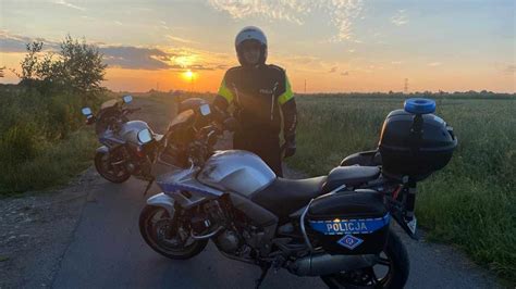 W pościgu za motocyklem czyli dzień z życia policjanta z drogówki