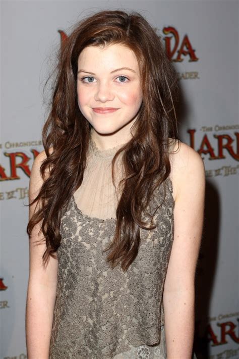 Georgie Henley Photo Gallery High Quality Pics Of Georgie Henley