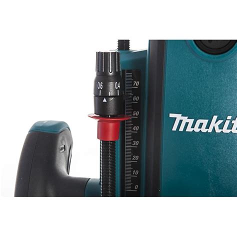 Фрезер Makita RP 2300 FC | Купить в Москве со скидкой Макита