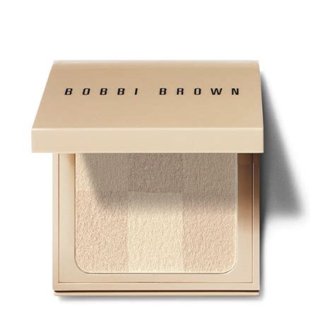 N Gele Strubell Bobbi Brown Nude Finish Illuminating Powder