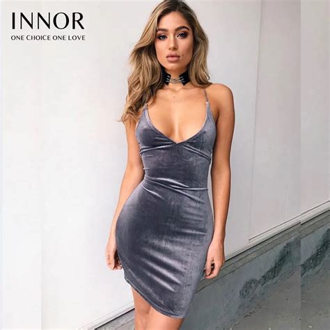 2017 Sexy V Neck Spaghetti Strap Women Bodycon Mini Velvet Dress