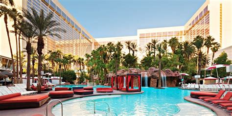 Flamingo Las Vegas | Travelzoo