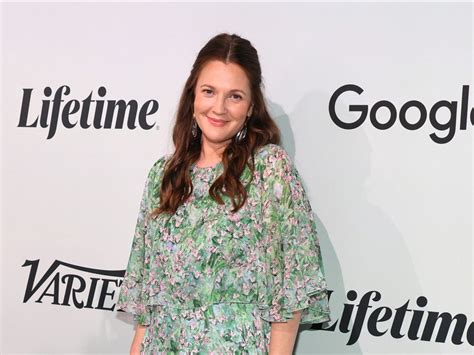 Drew Barrymore Likes To Walk Around Naked Finds It Liberating Toronto Sun