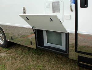 The Ultimate Outdoor RV TV - Sunbrite TV - DoityourselfRV.com - RV Blog ...