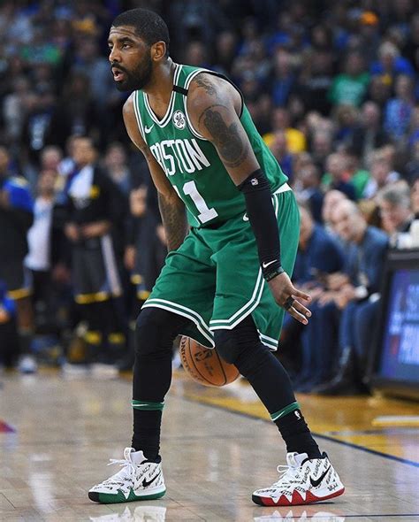 Bleacher Report Kicks On Instagram Kyrie Irving Wearing The Nike