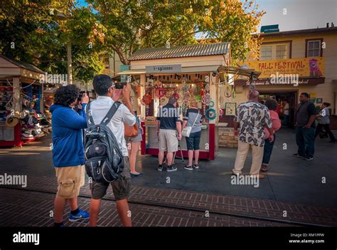 Los angeles farmers market hi-res stock photography and images - Alamy