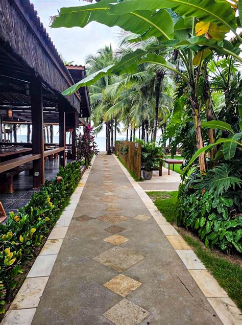 Why Should Travelers Learn Languages?