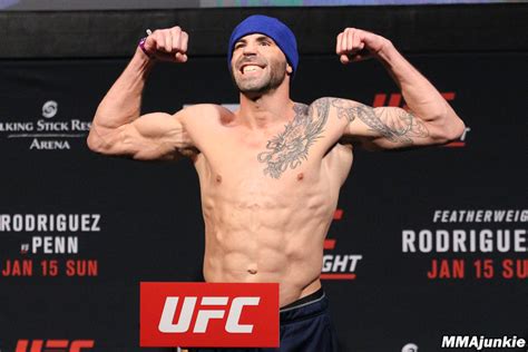 ben-saunders-ufc-fight-night-103-ceremonial-weigh-ins | MMA Junkie