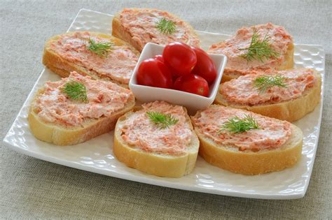 RECEPT Lososov namaz Ženska siŽenska si