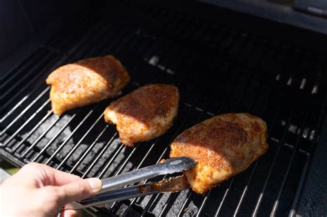 Traeger Smoked Chicken Thighs (Easy & Flavor-Packed) - Hungry Huy