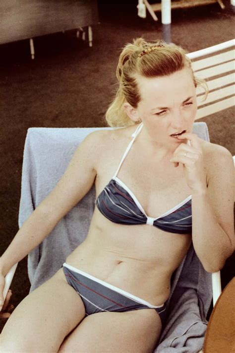 Vintage 1982 Nudes Realbikinis NUDE PICS ORG