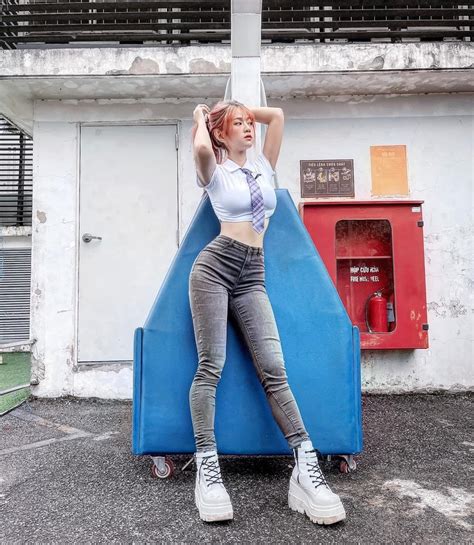 Hot Tiktoker L B Ng L N Ti Ng Khi B Ch Tr Ch V M C V Y X Cao T O D Ng Kh Hi U Khi I Ch A