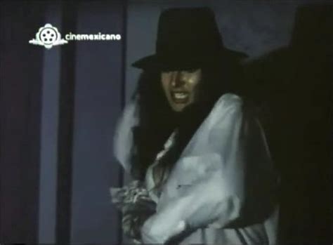 Naked Isaura Espinoza In Las Siete Cucas