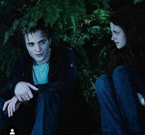 Twilight Scenes: Captivating Moments from the Twilight Film