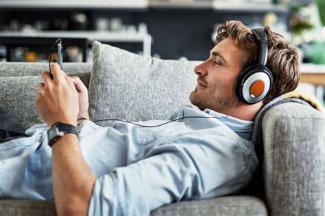 Выбираем смартфон с хорошим звуком. Нашли 5 лучших моделей для ...