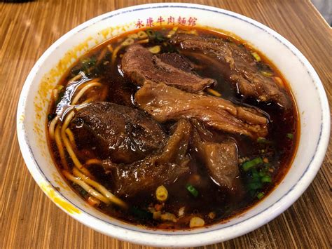 台北で一番おいしい牛肉麺を食らう＜永康牛肉麺＞ 台湾で牛肉麺だけを喰らう