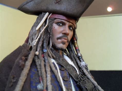 omochaNOruumu la habitación de juguetes Jack Sparrow Dx Hot Toys