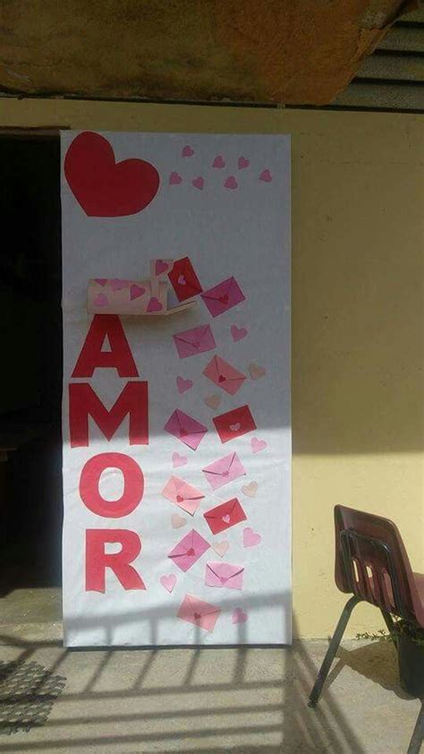 Pin De Betsy Maldonado En Puertas Decoradas Para San Valentine Ideas Del Día De San Valentín