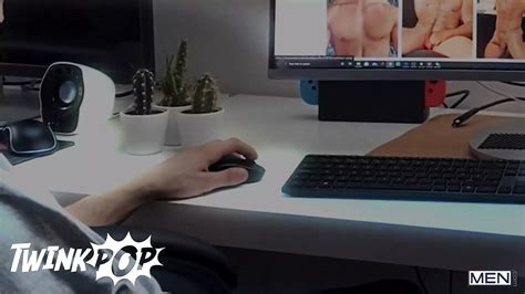 Callum And Cole Flip Fuck Each Other While Horny Stud Dante Colle Enjoys The Show Twinkpop