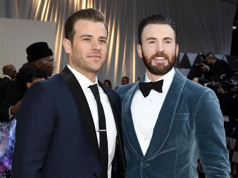Él es Scott el hermano gay de Chris Evans Homosensual