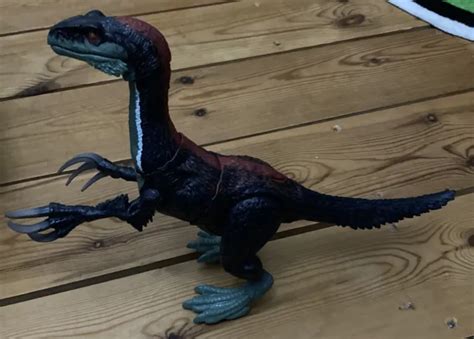 MATTEL JURASSIC WORLD Dominion Sound Slashin Therizinosaurus Sounds