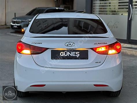 Hyundai Elantra 1 6 D CVVT Mode Plus GUNES AUTO EMSALSIZ