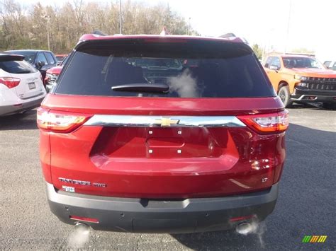 Cajun Red Tintcoat Chevrolet Traverse Lt Awd Photo