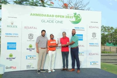ahmedabad open golf jamal hossain chips    title breaks