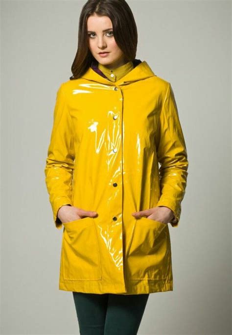 Yellow Raincoat Vinyl Raincoat Pvc Raincoat Hooded Raincoat Plastic