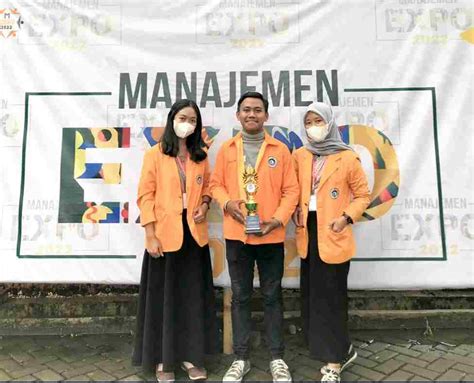 MP Ekolibrium FEB UNM Kembali Sabet Juara Lomba Debat Ekonomi Herald