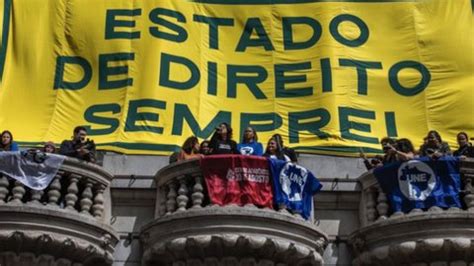 Carta em defesa da democracia é lida na Faculdade de Direito da USP