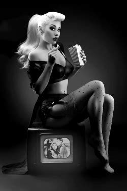 Aryana Porn Photo Pics