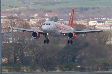 Aeroplane Easyjet 3 | Jason Puddephatt | Flickr