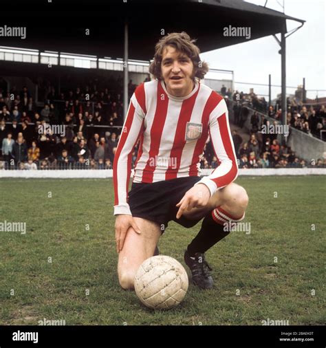 John Omara Brentford Stock Photo Alamy