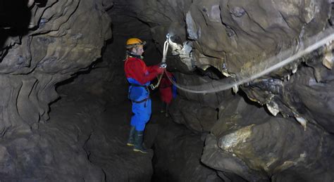 Peak District Cave Rigging Course Dolomite Training Cave Rigging Course