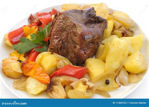 Roast beef and vegetables stock photo. Image of healthy - 11404152