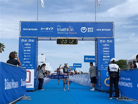 Triathlon Japan 日本トライアスロン連合 On Twitter 女子 フィニッシュ！／ 【第2回日本エイジグループ