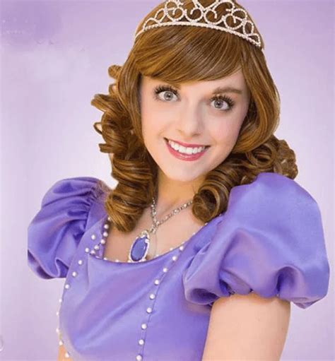 Latina Princess In Aliso Viejo CA Party Characters For Hire