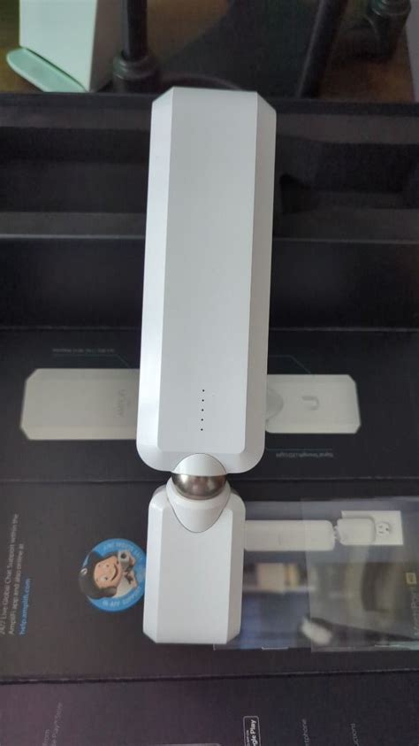 Ubiquiti Amplifi HD Wifi mesh router plus 1 satellite mesh point ...