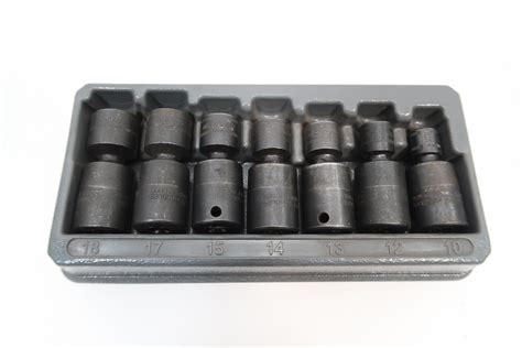 Snap On 207ipfm 7 Pc 38 Drive 6 Point Metric Shallow Impact Swivel Socket Set