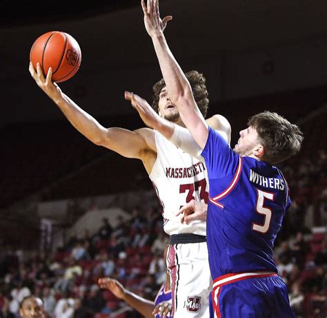 Umass Men S Basketball Vs Umass Lowell 12 8 22