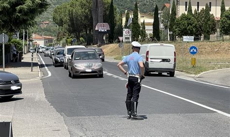 Scontro Frontale Fra Due Auto A Olmo Ferite Due Persone ArezzoWeb