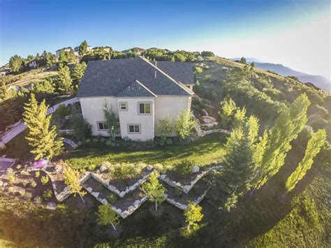 Visitation and Service Information for Hillside Memorial Gardens 5