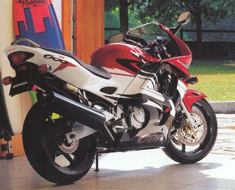 The Honda At Motorbikespecs Net The Motorcycle Specification Database