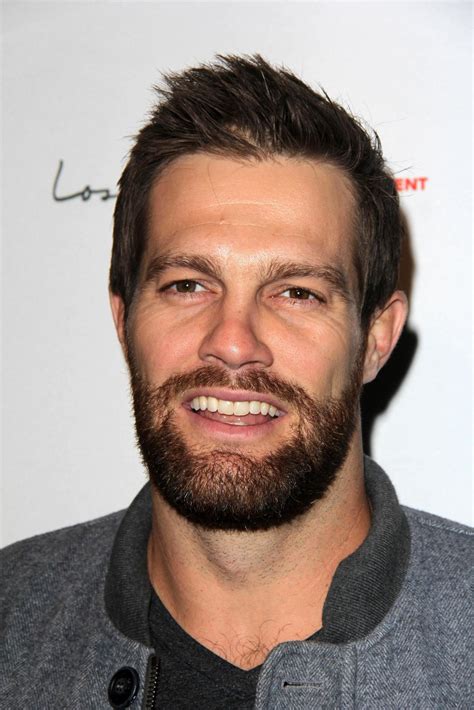 geoff stults 8